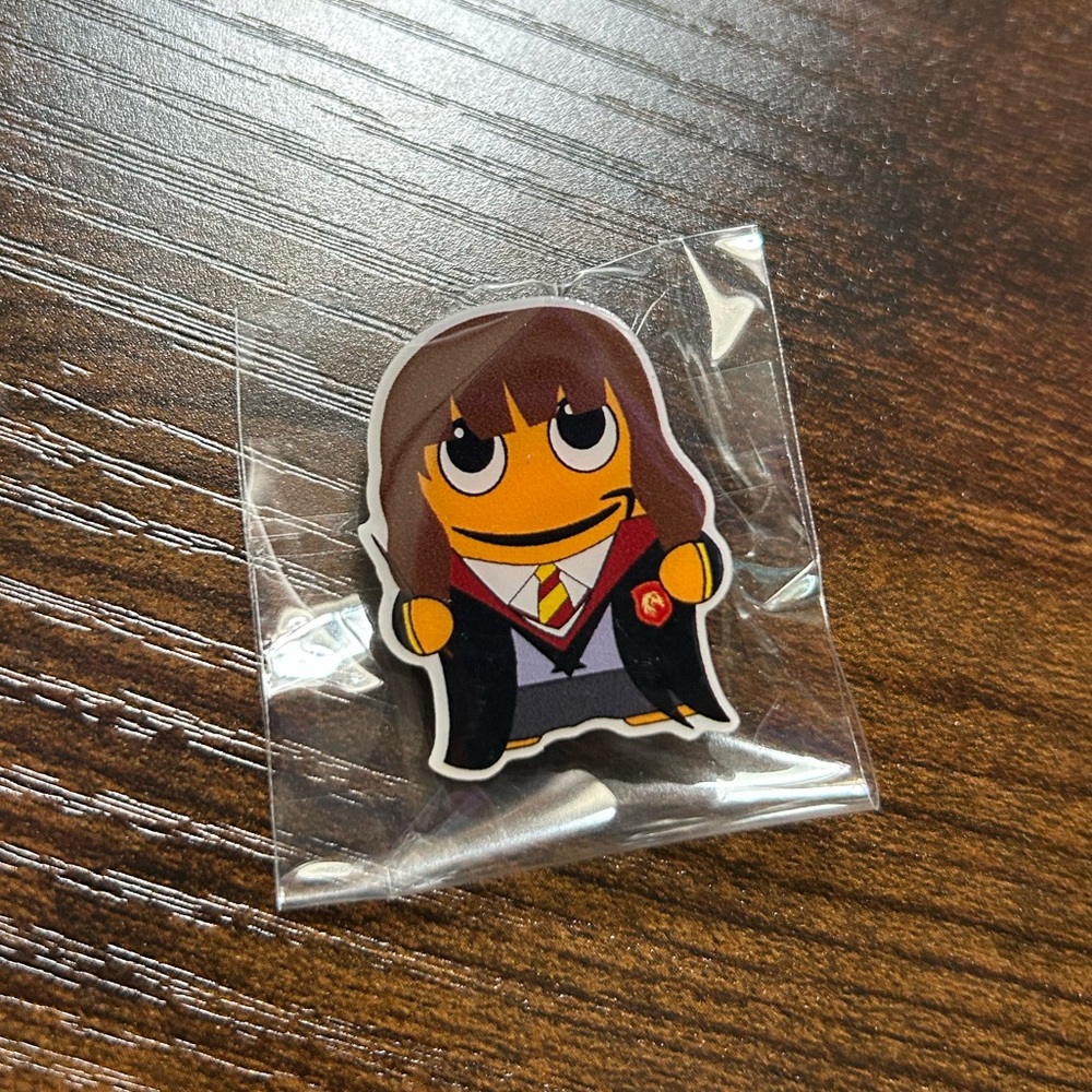 Hermione Peccy Pin